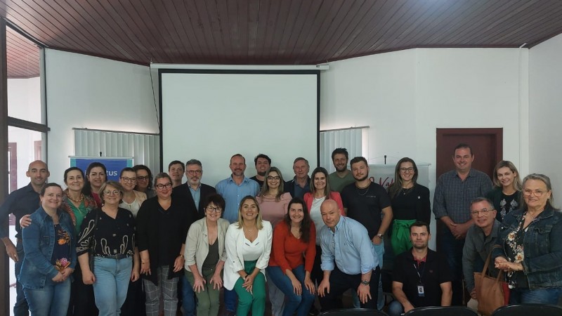 Representantes da Secretaria de Trabalho, Emprego e Renda, de instituições parceiras e autoridades locais participaram dos eventos