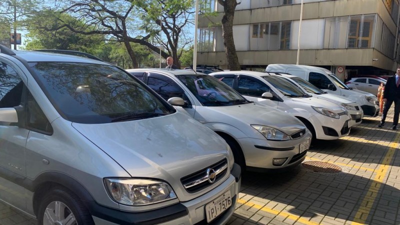 Cinco veículos reforçarão as ações da Secretaria de Trabalho e Desenvolvimento Profissional